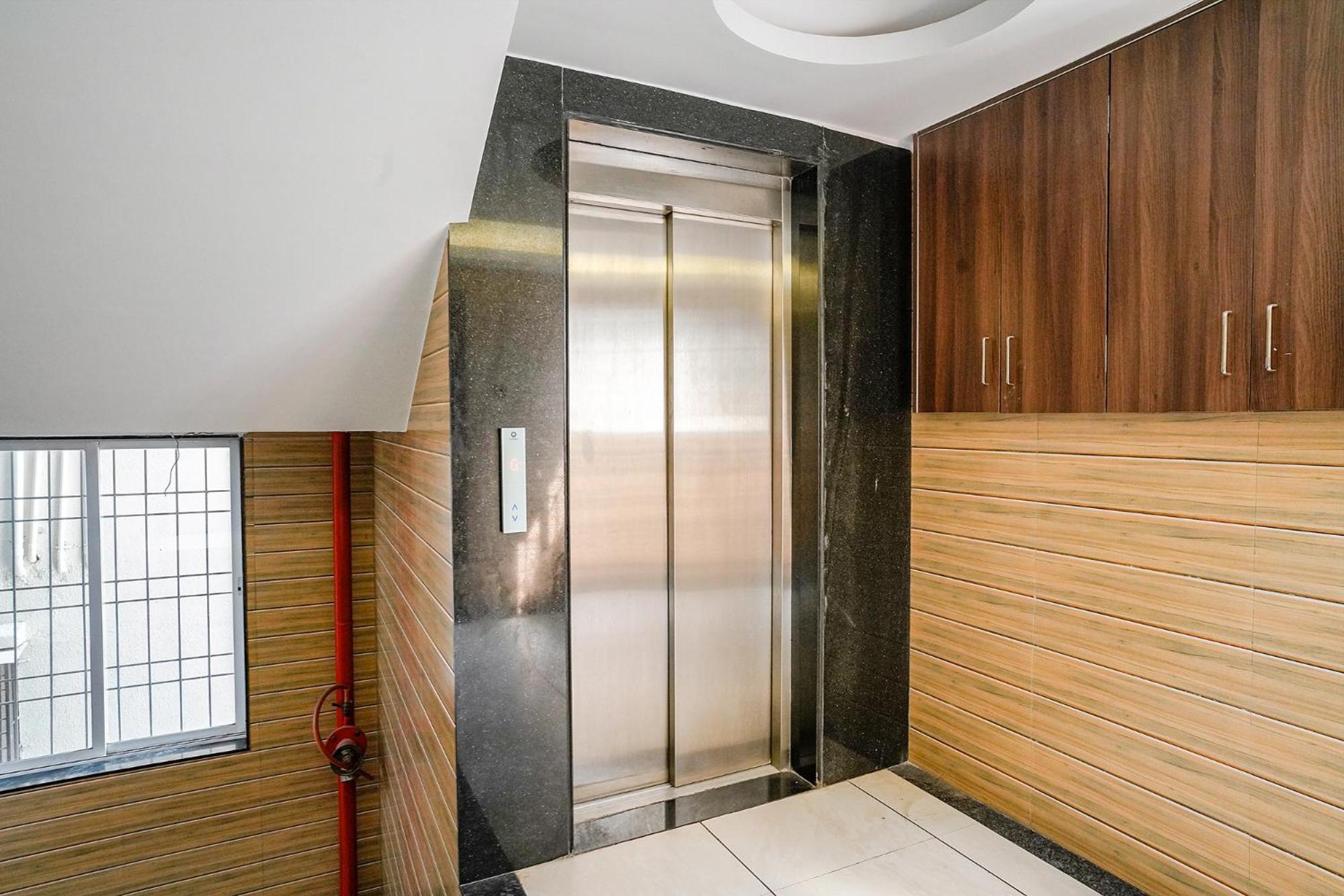 Fabhotel Grand Inn II Νάβι Μουμπάι Εξωτερικό φωτογραφία