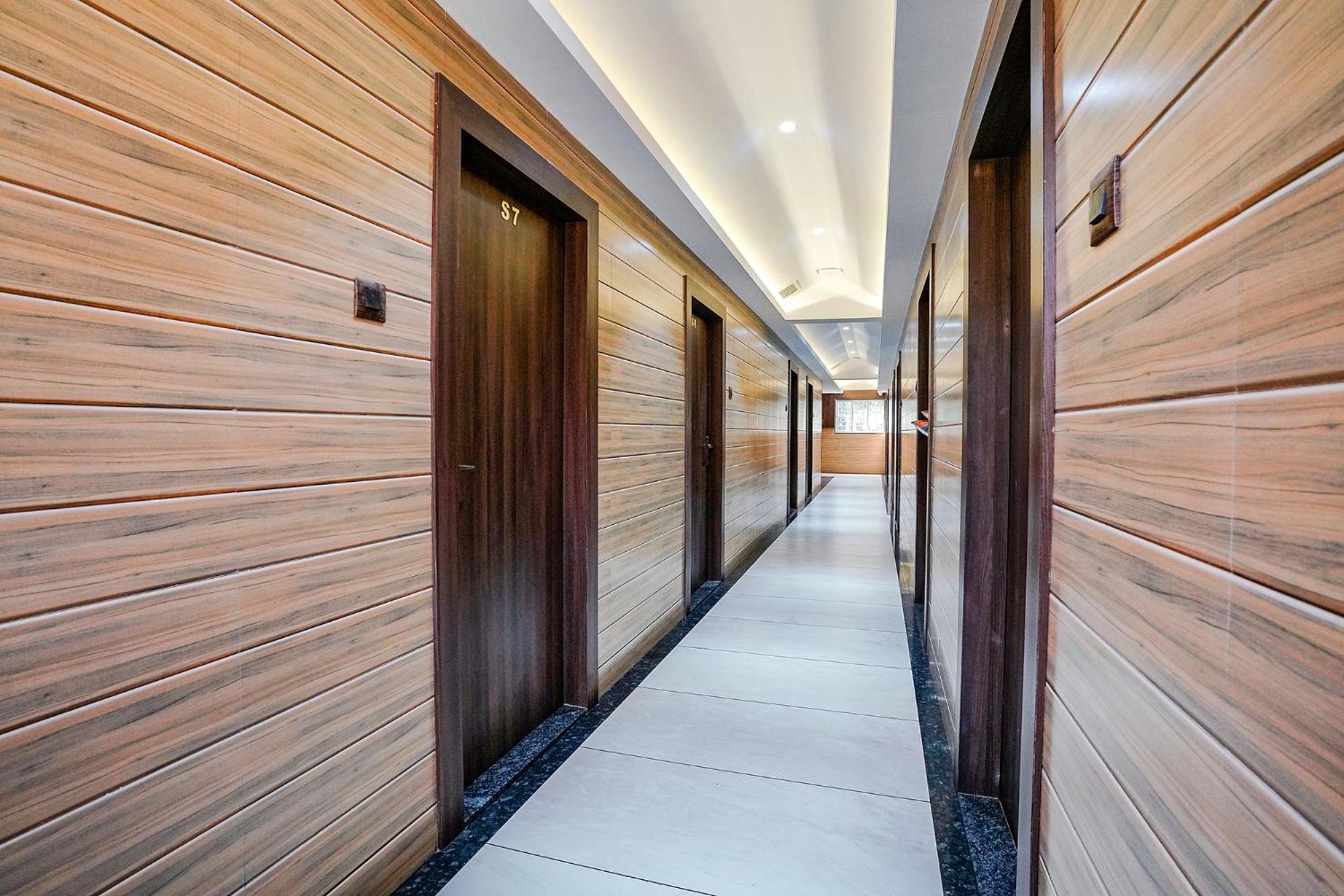 Fabhotel Grand Inn II Νάβι Μουμπάι Εξωτερικό φωτογραφία